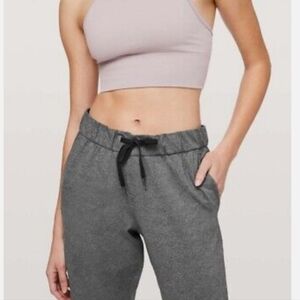 Lululemon on the fly full length gray pants/joggers